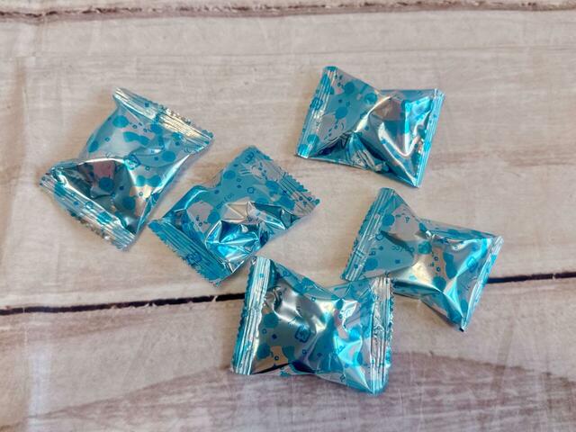 個包装のチョコクランチが5個入っています