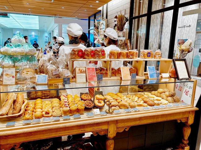 ジュウニブンベーカリー