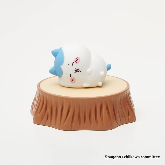 【ちいかわ】「ちいかわ デスクトップライト（ハチワレ）」￥3,850（税込み）