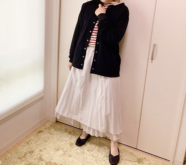 【ワークマン レディースサーバーライトカーデガン】モノトーンコーデも○