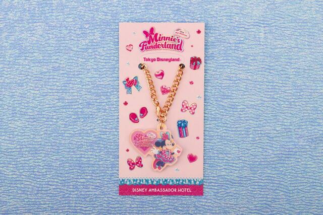 2026年1月13日~2026年3月8日 ハイピリオン・ラウンジ ディズニー・パルパルーザ“ミニーのファンダーランド”プレミアムスウィーツセット チャーム