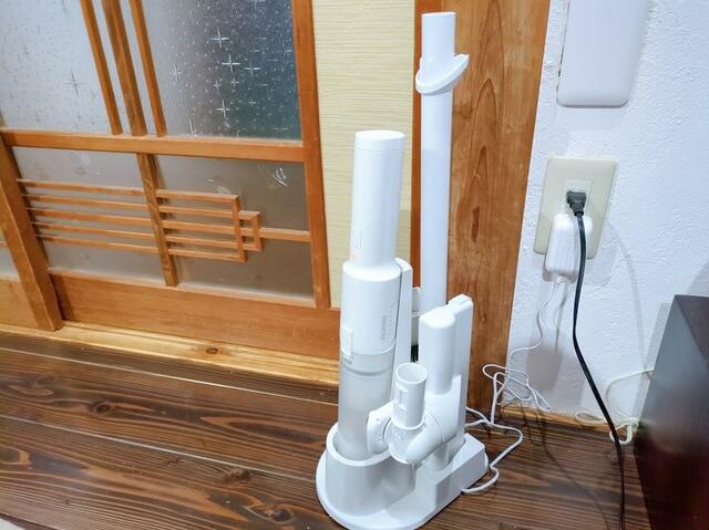 【アイリスオーヤマ 充電式ハンディクリーナーマルチツールセット】コンパクトなのに、掃除機としてもハンディクリーナーとしても使えるすぐれもの