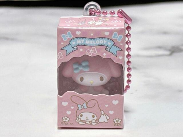 淡いピンクがベースになったかわいいボックスデザイン♪