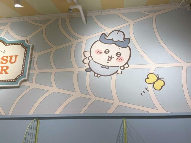 壁にも注目！妖精になったハチワレがいます。かわいい〜！