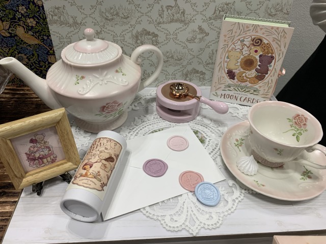 ミルキーカラーのシーリングスタンプ