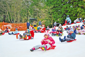 箱根園 雪そり遊び広場