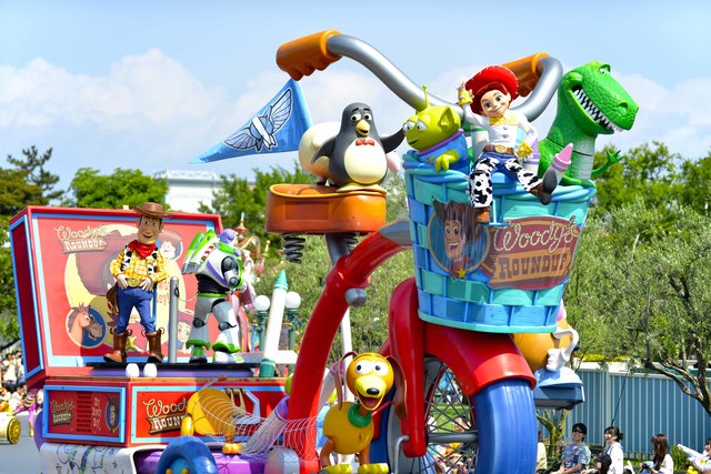 ハピネス・イズ・ヒア｜東京ディズニーランド