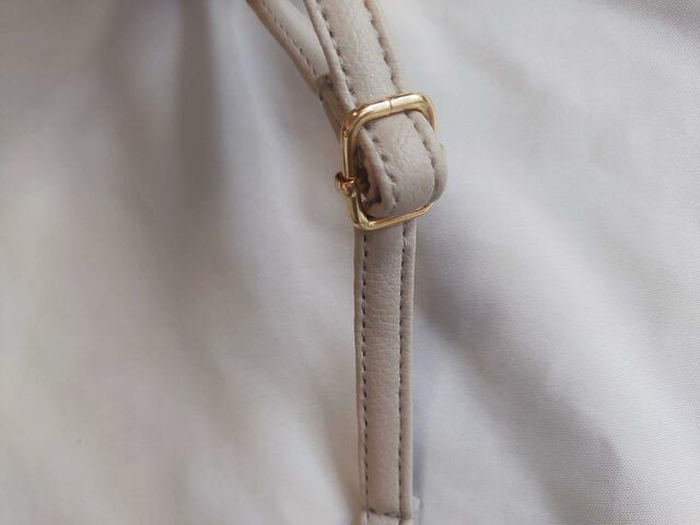 ショルダーの長さは調節できる