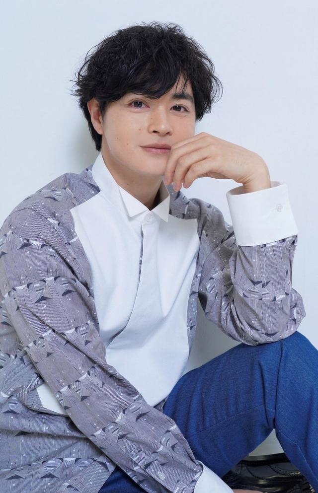 瀬戸康史　撮影：源賀津己