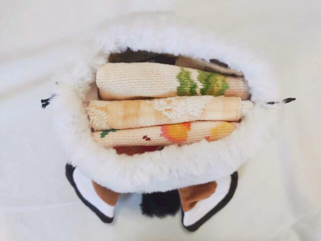 フェイラーのハンカチがたっぷり入る【ニトリ デコホーム】シマエナガ(巾着ポーチ)