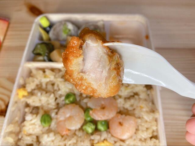 【崎陽軒】唐揚げも冷めていてもジューシーでやわらか