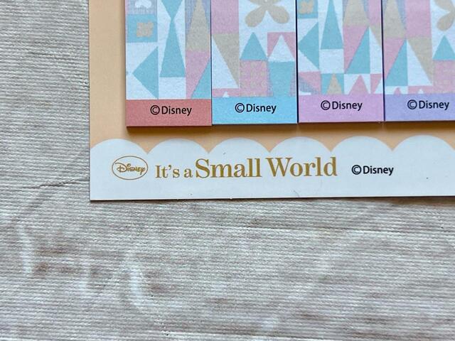 ふせんにも『イッツ・ア・スモールワールド』ロゴ入り♪