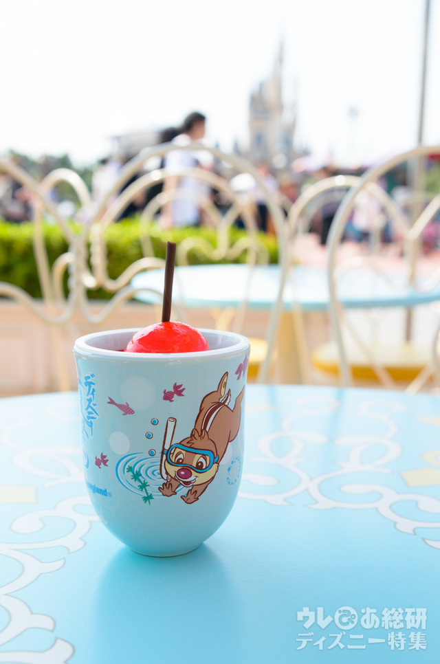 りんごのカップデザート、スーベニアカップ付き｜1個750円 