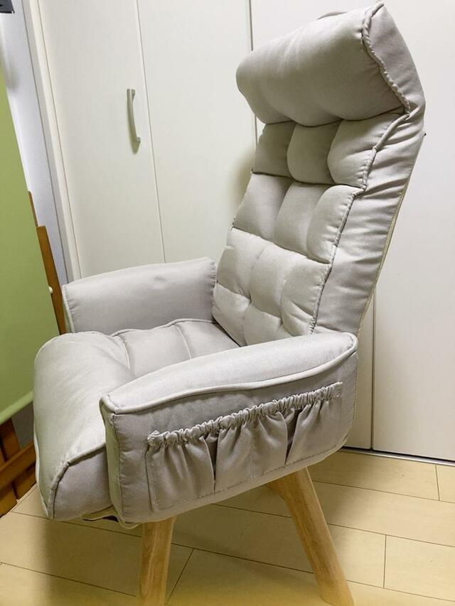 【アイリスオーヤマ 回転ファブリックチェア ハイバック】使用時のサイズは幅約65×奥行約62～88×高さ約101～109cmです