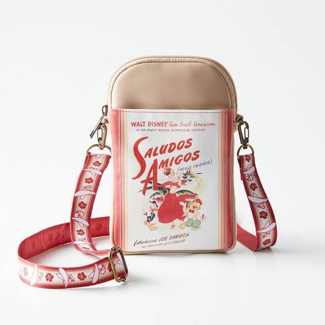 スマートフォンショルダーバッグ「三人の騎士」|¥4,990 (税込)