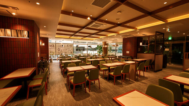 「BON WORLD BUFFET」<期間:2025年8月26日〜>【今だけ“120分飲み放題が500円”!本格アジア料理&世界のグルメが楽しめる英国発『BON WORLD BUFFET』が日本初上陸!】