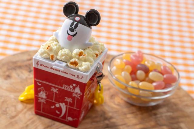 グミキャンディー、ミニスナックケース付き 950円｜提供店舗：東京ディズニーランド「リフレッシュメントコーナー」／東京ディズニーシー「ハドソンリバー・ハーベスト」｜東京ディズニーリゾート「ディズニー・ハロウィーン」2022スペシャルメニュー