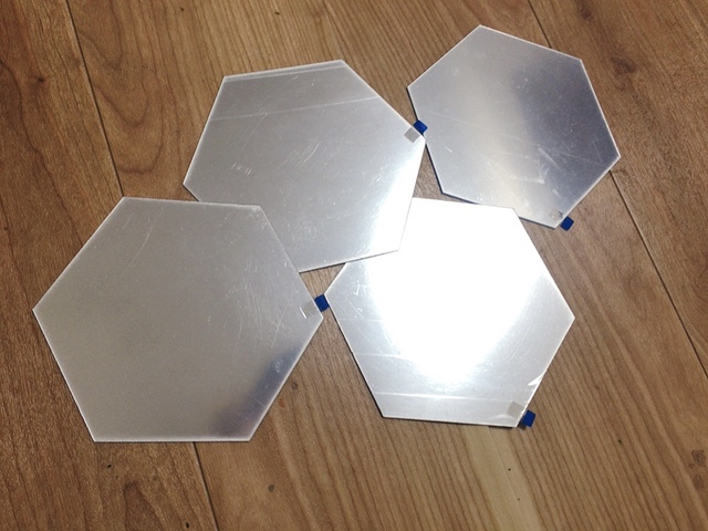 【ニトリ】六角形のシールミラーも！