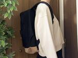 【OUTDOOR PRODUCTS クラシックデイパック】ショルダーベルトが硬いなどの違和感もなく、とても背負いやすいです♪