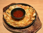 【感謝韓激】焼き立ての海鮮チヂミ