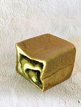抹茶をふんだんに練り込んだ生スチパン