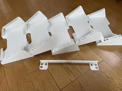 【未使用】2個セット　IKEA 新聞書類ラック　KVISSLE クヴィッスレ イケアの便利収納「壁掛け新聞ラック」で“大量の書類整理”に革命