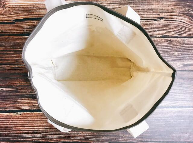 【カルディ りんごバッグ】たっぷり入る大容量トートバッグ!