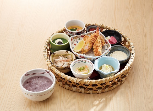 季節の花かご膳