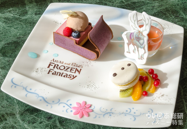 “アナとエルサのフローズンファンタジー” デザートメドレー