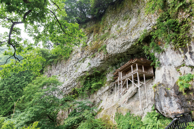 三徳山三佛寺 投入堂