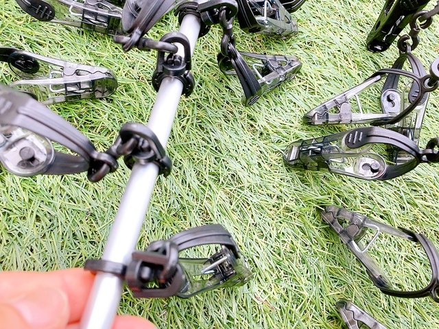 【ニトリ 洗濯らくらく 多機能 角ハンガー】ピンチ同士は絡まりにくい仕様になっています