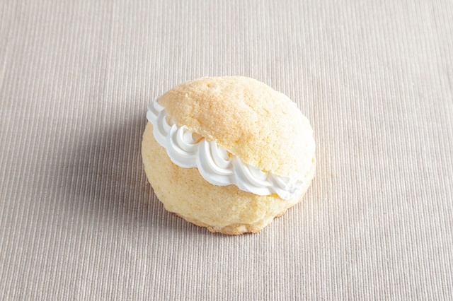 冷やしメロンパン