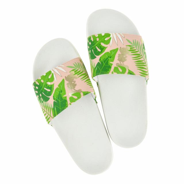 サンダル 3190円