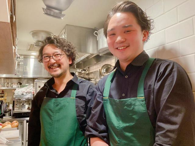 （左）宮﨑恵太シェフと竹内良輔さん