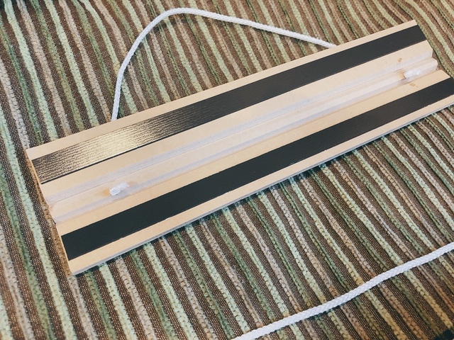 【無印良品 おえかきマグネットハンガー】弱めの磁石なので簡単に開け閉めできます