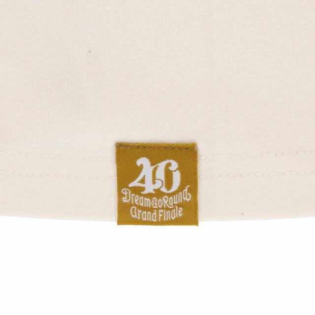 Tシャツ 4,500円｜東京ディズニーリゾート40周年“ドリームゴーラウンド”グランドフィナーレ スペシャルグッズ｜発売日：2024年1月23日（火）｜販売店舗：東京ディズニーランド「グランドエンポーリアム」、東京ディズニーシー「エンポーリオ」