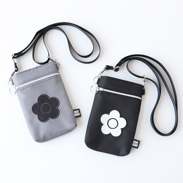 【MARY QUANT「ポケットプラス」】「ポケットプラス（小）」各￥3,630