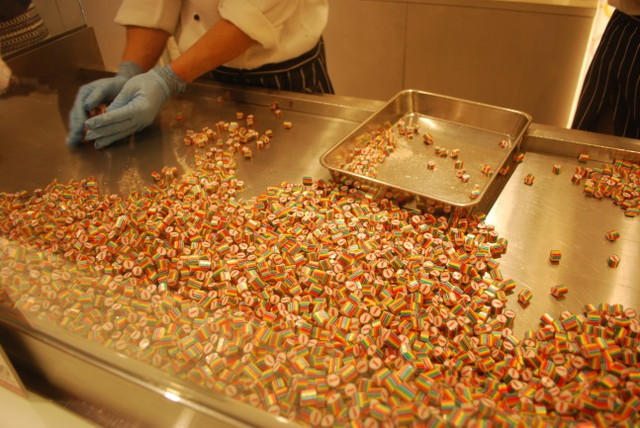 CANDY SHOW TIME：ライチキャンディーづくり・一度でこんなにできます