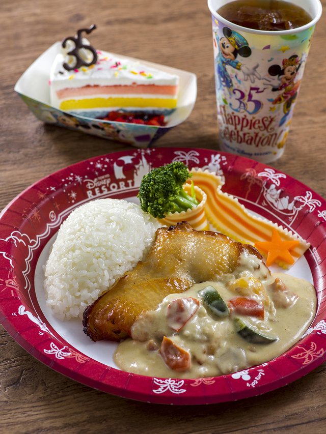 スペシャルセット 1,580円|グランマ・サラのキッチン|東京ディズニーリゾート35周年“Happiest Celebration!”グランドフィナーレ|東京ディズニーランド