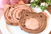 「ねこねこ食パン loves ハートフルベアー」と「くまくま食パン loves ハートフルベアー」
