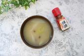 【みそ汁 ラー油】数滴入れるだけで中華風に変身