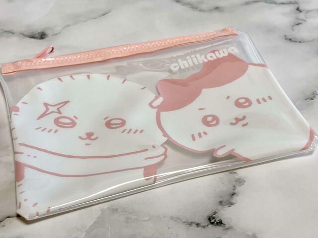 【100円ちいかわ雑貨】この二人のポーズ、下剋上ゲームの時に公開された「1,2,3」を表していたポーズでは？！