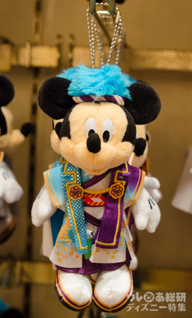 ぬいぐるみバッジ ¥1,700｜東京ディズニーランド2016年「ディズニー夏祭り」スペシャルグッズ