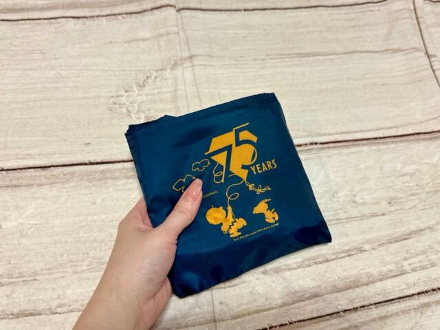 【レタスクラブ2025年12月増刊号付録 SNOOPY でかエコバッグ】ポケットの中に収納して完成!平たくなるので嵩張らず持ち運べます♪