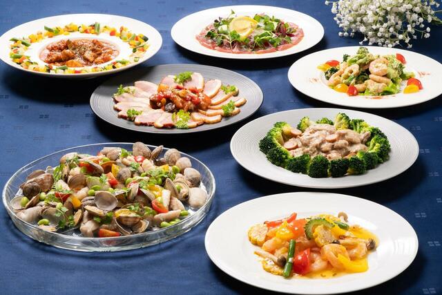 「夏の新作メニュー」<期間:2025年6月1日〜>【平日は3,000円以下!ホテルエミシア東京立川の最上階レストランで夏の贅沢ランチブッフェ!名物フレンチトーストも食べ放題】