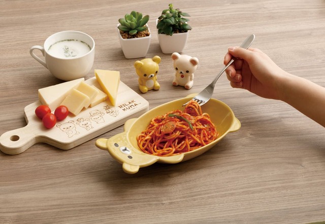 【リラックマ / みんなでまんぷくまくまく】まんぷくまくまくお皿　パスタやカレーの盛り付けに！
