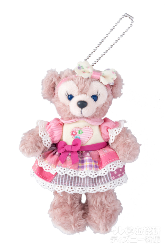 ぬいぐるみバッジ 2,000円｜【からだの長さ】約14cm｜東京ディズニーシー「ダッフィーのハートウォーミング・デイズ」2018｜【販売店舗】マクダックス・デパートメントストア