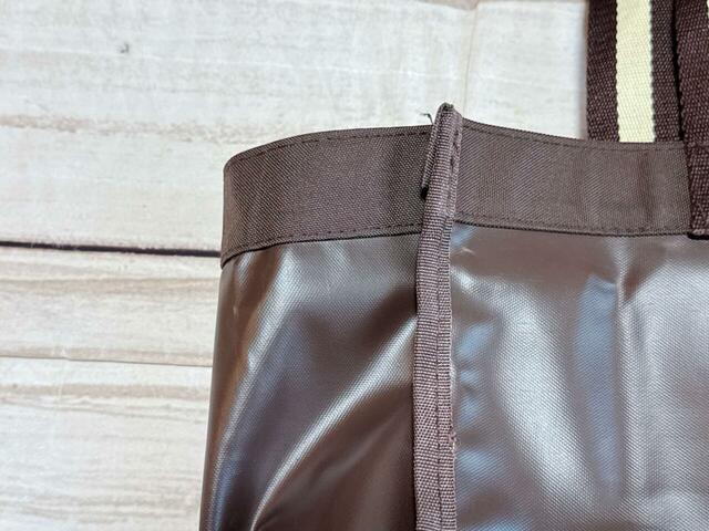 内側はPVC貼加工が施されているので丈夫!