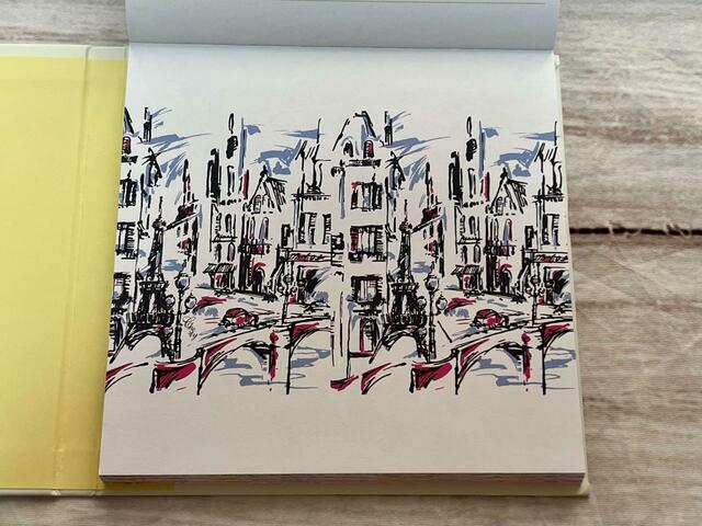 11柄目。パリのエッフェル塔をモダンに描いたオリジナルの柄。おしゃれで素敵♪