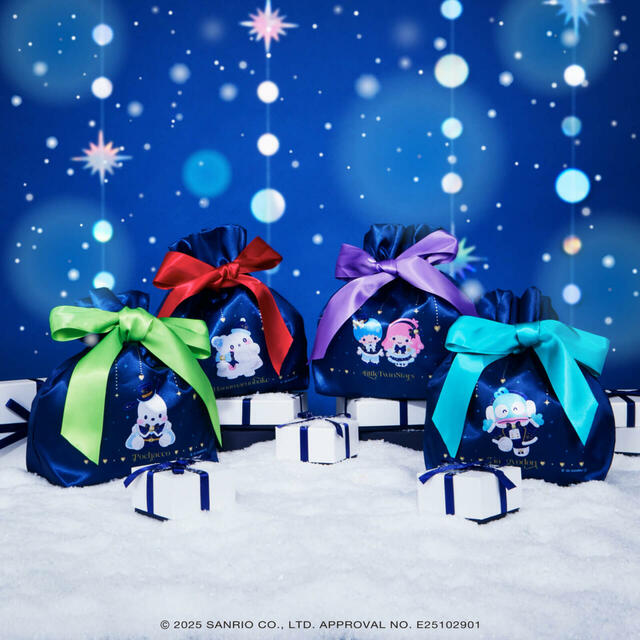 C賞：ギフトポーチ｜Happyくじ「Sanrio characters Holiday Collection」